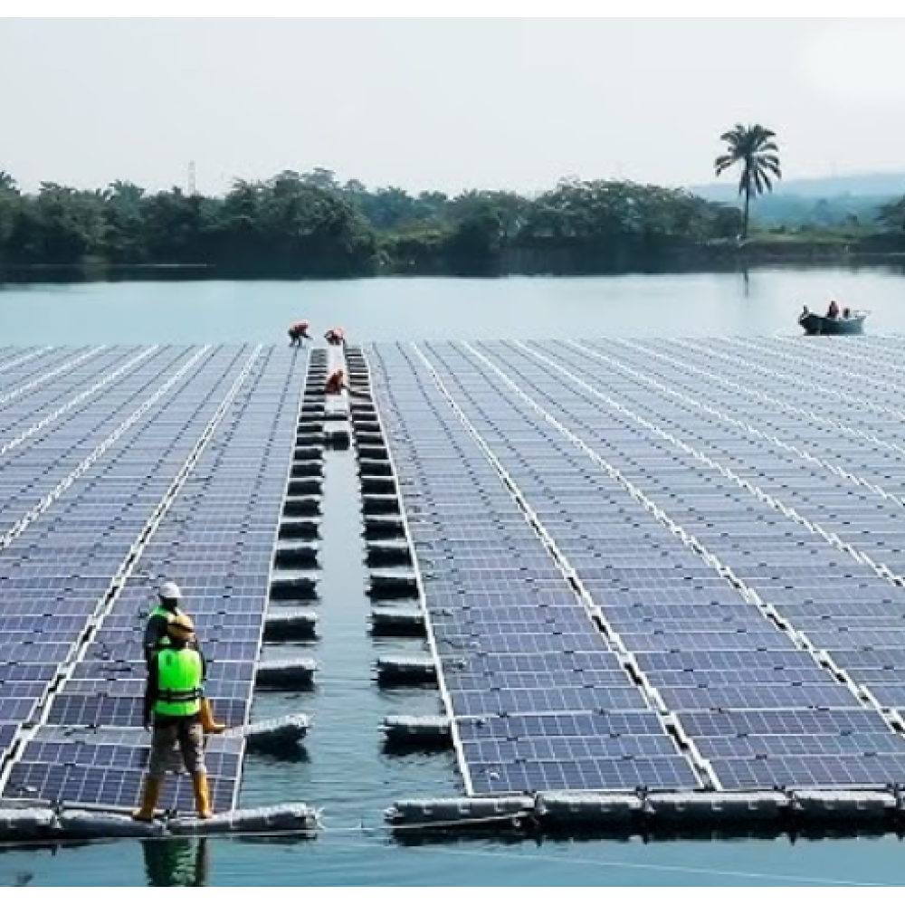 Fazenda Solar flutuante